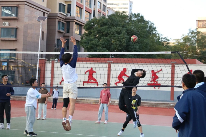 面对这样一